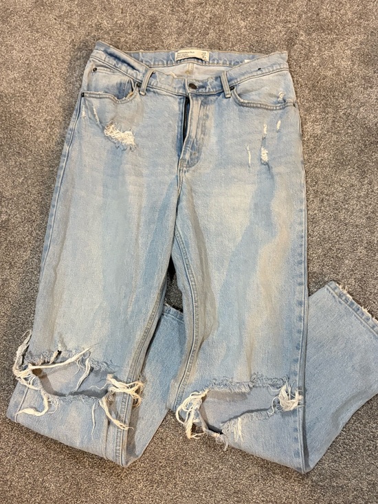 Abercrombie & Fitch Denim - Abercrombie & Fitch Light Blue High Rise Dad Jeans- 8R